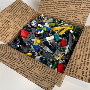 LEGO Mixed Lot Misc Brick PiecesBuilding Parts MYSTERY BOX FULL ~ Aprox 10lbs